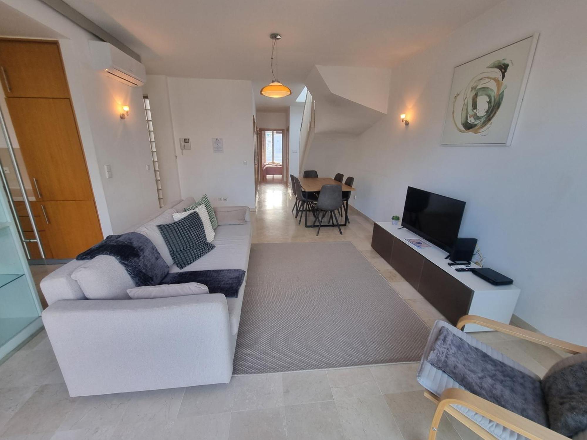 Penthouse In Private Complex By Homekeys Appartement *